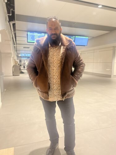 Click to view full screen Phan's Brown Aviator bomber shearling jacket with a waist belt photo review