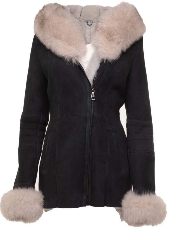 Izzy's Shearling coat with fox fur trim